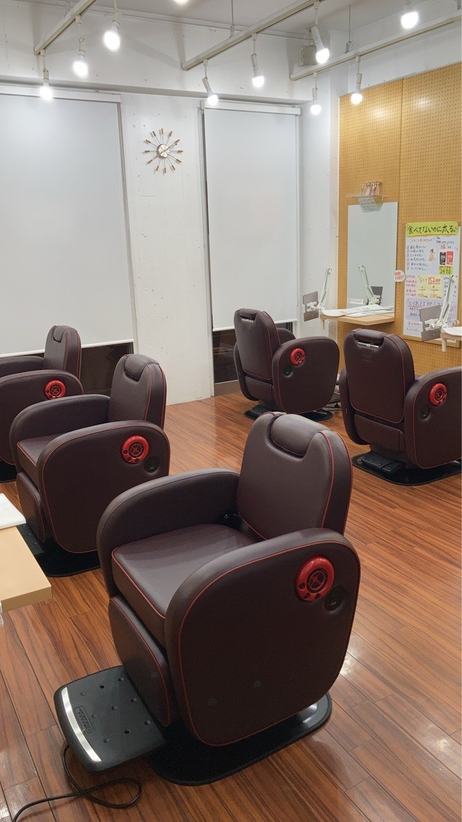 ONOFF hair salon スタイリングチェア